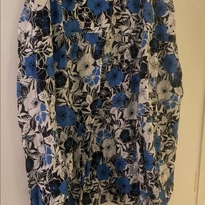 Women's plus size floral skirt